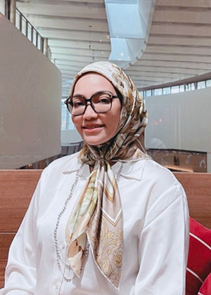 Datin Suhana binti  Ahmad